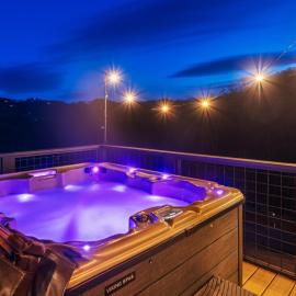 Skytop Summit-Hot Tub-Firepit-Big Views