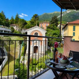 Il Balcone di Griante, Apt centrale con garage coperto, hotel v destinaci Griante Cadenabbia