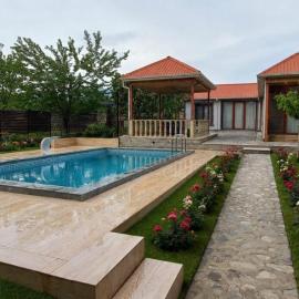 Mountain Hearth, hotel en Vǝndam