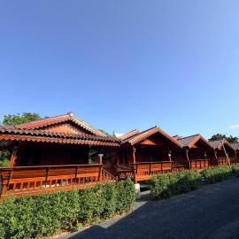 KT Thai House, hotel di Ban Ko Khwan