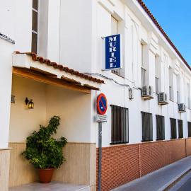 Hostal Muriel, hotel a Aljaraque