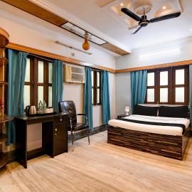 Hotel O Avenue Villa, hotel sa Dam Dam