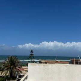 Luxury Triplex with Sea View in Sidi Bouzid, hotel in Sidi Bouzid