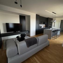 OAKS Prague Golf Apartma