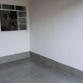 Apto 02 novo região central SGO, hotel in São Gabriel do Oeste