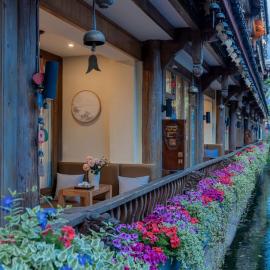 Lijiang Cloud Return Huiyi · On the Water Side Panoramic Hidden Inn (South Gate Mufu Branch)