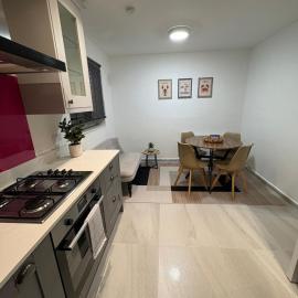 Barnet में, होटल Modern 3 bedroom Apartment, Sleep 5