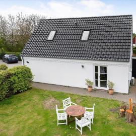 20430-Samso-Ballenvej-34A, Hotel in Ballen