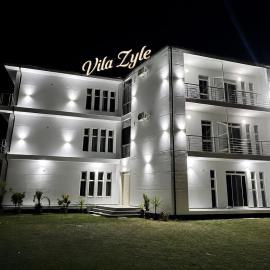 Vila Zyle, hotel a Velipojë