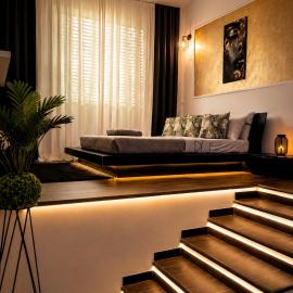 Rebecca's Noir Suite