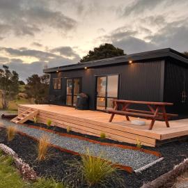 The Cabin and Sauna at the Highlands, hotel a Waipu