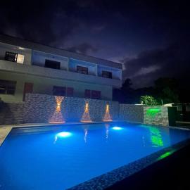 Ecohotel La Primavera, hotel en Confines