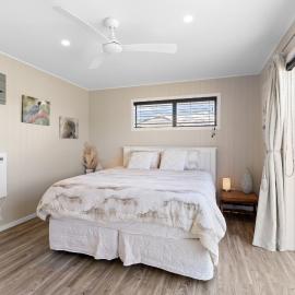 Modern home away from home, hotel in Blenheim