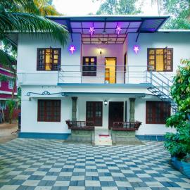 Marari White Home