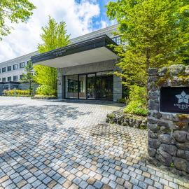 Kyukaruizawa Kikyo, Curio Collection by Hilton, hotel Karuizavában