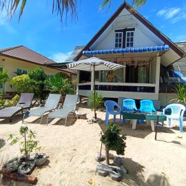 FRONT BEACH FISHER HOUSE BANGPOR BEACH MAENAM-Koh Samui