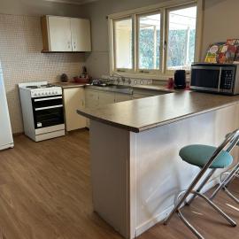 Home away from home, hotel a Merredin