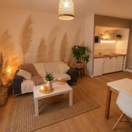 A Bohemian Haven in Nature, hotel a Nuaillé-dʼAunis