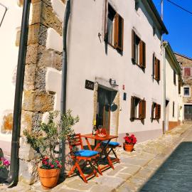 Casa Stella, hotel v destinácii Draguć