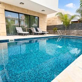 Villa "Imperial 1" with pool - 3 bedroom near mall
