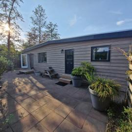 Nieuw chalet in Nunspeet: Nunspeet şehrinde bir otel