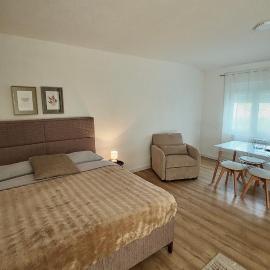 JazAzur, hotel Lastvában