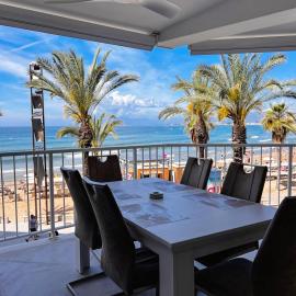 Apartamento Mauri Primera Línea del Mar