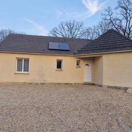Maison tout confort - 3 chambres - 8 personnes, hotell i Boismorand