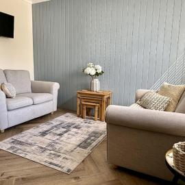 Wee Tigh Na Mara Sleeps 3 Parking & Patio