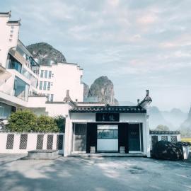 Yangshuo Mountain Vista Courtyard, ξενοδοχείο σε Yangshuo