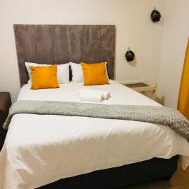MandA Cozy GuestHouse, hotel in Middelburg