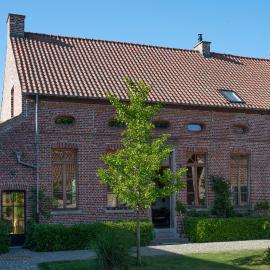 Stientjeshof "Het Paardenhuisje & Hooihuys ", Hotel in Sint-Lievens-Houtem