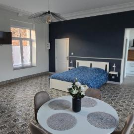 Gite La Ferme du Château, hotel a Cerfontaine