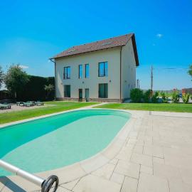 Sunrise Villa