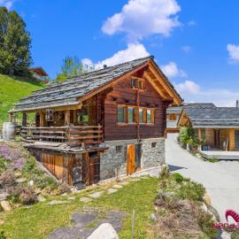Charmant chalet authentique de montagne Bleusy- Nendaz idéal couple et famille, hotell sihtkohas Saclentse