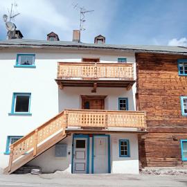 canton 520 appartamenti self check in, hotel in Livigno