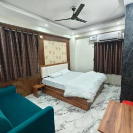 Hotel Blue Neck