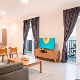 The Pearl Nest Spacious 2BHK in Madinatna Better Than a Hotel, Halff the Price, Hotel in Doha
