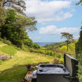 Lantern House - Historic Coastal Retreat with Hot tub, Sea Views & Garden