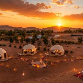 Luxury Sahara Desert Dome Camp Erg Chebbi Merzouga, hotel a Merzouga
