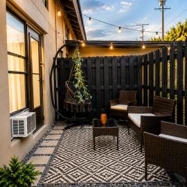 Private 1BR Apt, with Patio and Free Parking, hotel din Lauderdale Lakes