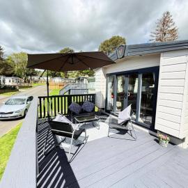 Lillardsedge Apartment Sleeps 6 with Parking, hotelli kohteessa Jedburgh