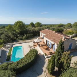 Villa avec piscine, nature, à 10 min de Lourmarin