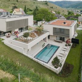 Boutique Hotel The Red Gate Retreat & Event - Spitz, Wachau - Adults Only, hotel sa Spitz