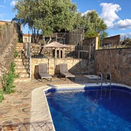 Casa rural rio yeguas – hotel w mieście Azuel