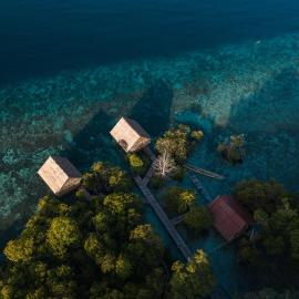Yonas Homestay - Raja Ampat, hotell sihtkohas Besir