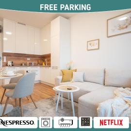apartino - FREE parking, AC, city view balcony, nespresso, netflix