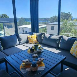 Sea view Champagne by Vellaris, Luxury Mobile Home, hotel a Mali Lošinj