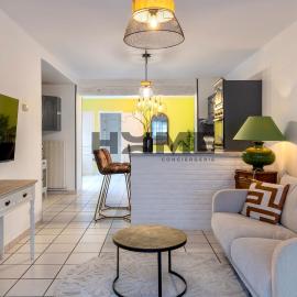 Family House, hotel di Caudry