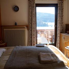 Tranquil Stay Near a Ski Resorts